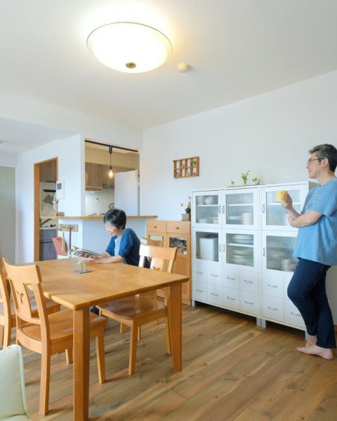 【福岡県福津市】”魅せる収納”が特徴的なナチュラルテイストのマンションリノベーション