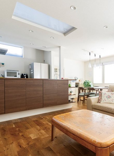 【福岡県福岡市】築73年の家を光と空間を生かした魅力的なリノベーション