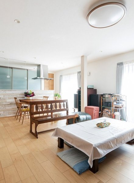 【福岡県八女市】アイランドキッチンと広々LDK！家族の健康を支える断熱リノベーション