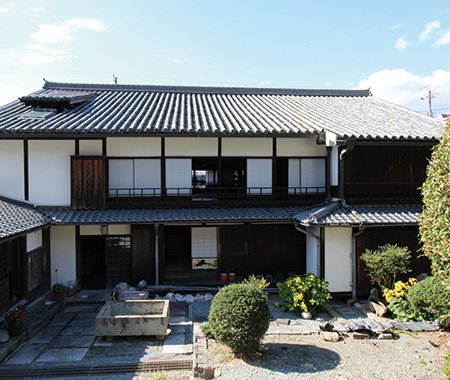先人達の知恵や努力を大切にし、建物に新築以上の価値を与える古民家リノベーション