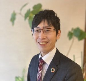 前田　泰輔